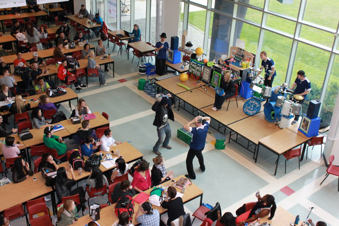 Junkyard Symphony at La Cit Collgiale.