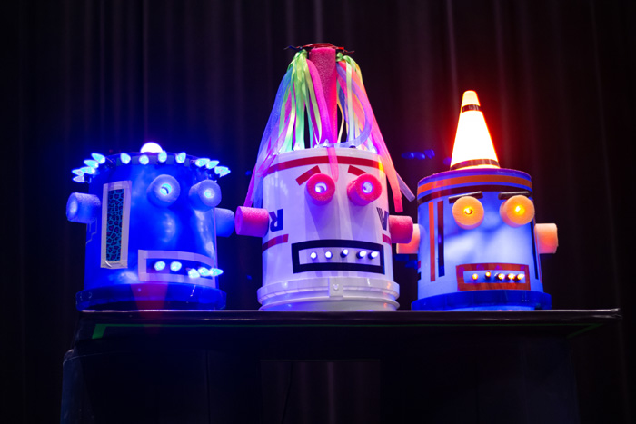 Junkyard Symphony's Online Giants of Junk at la Nouvelle Scene, Feb, 2021.