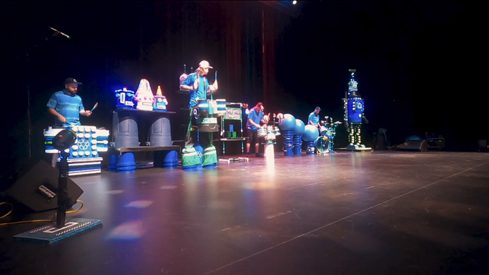 Junkyard Symphony's Online Giants of Junk at la Nouvelle Scene, Feb, 2021.