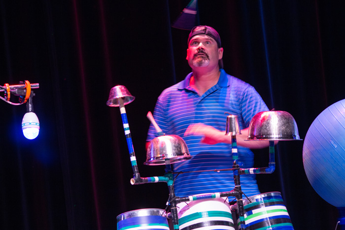 Junkyard Symphony's Online Giants of Junk at la Nouvelle Scene, Feb, 2021.