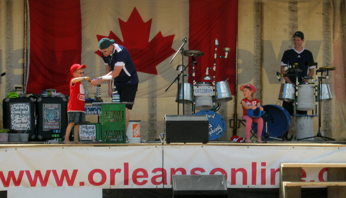 Junkyard teaches magic to a new apprentice.