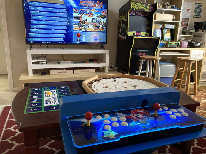 Junkyard Symphony's Groovy Games Getway, The TV Room