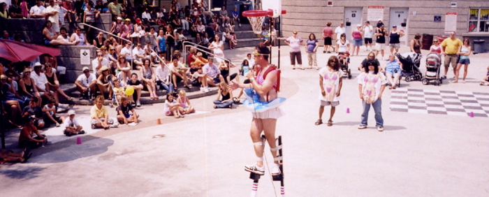 Gallery 8: Windsor Buskerfest, Aug 2008